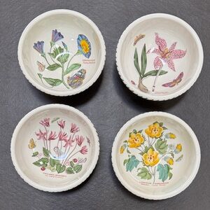 Portmeirion Botanic Garden set of four 5 inch stacking bowls. Never used